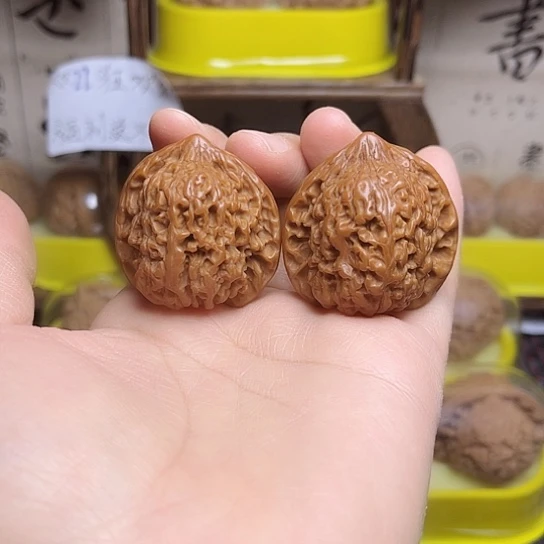 吊坠文玩核桃百花山