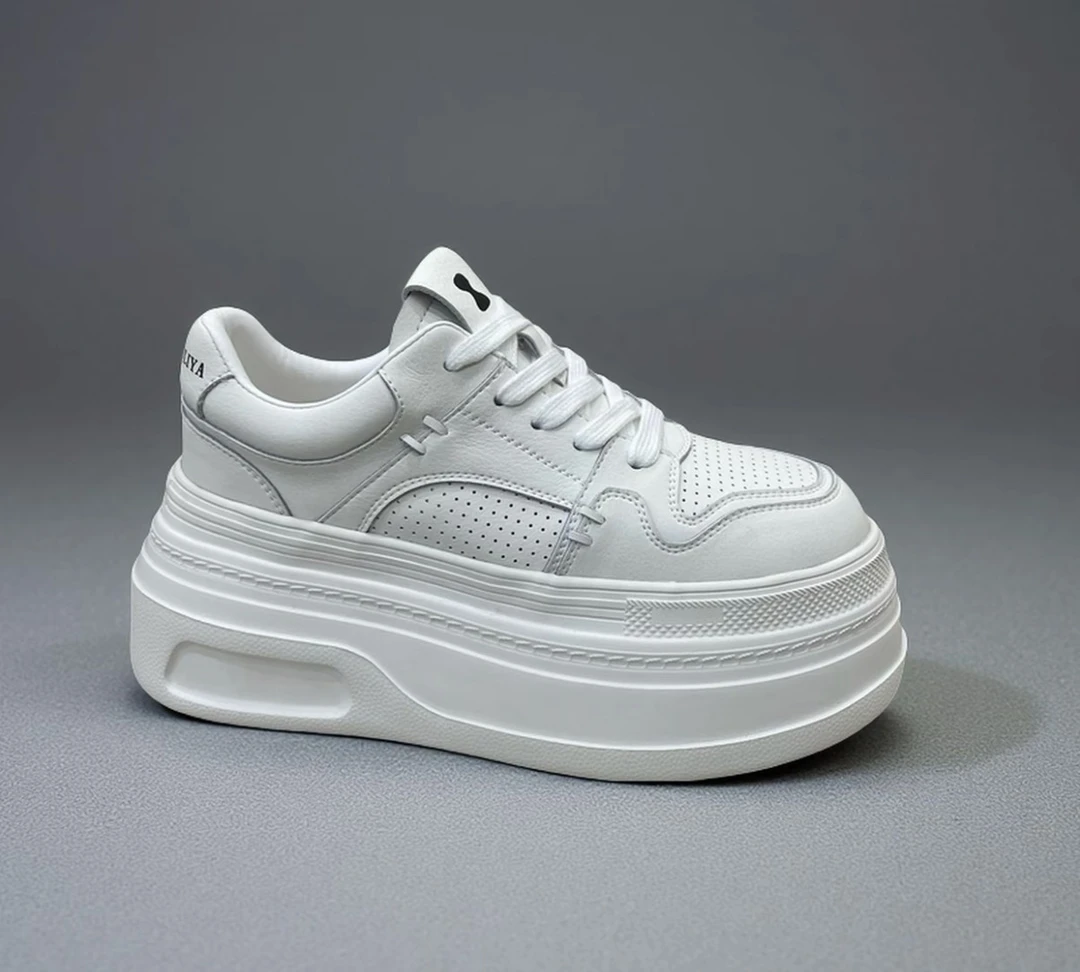 大白.时尚透气孔前脸显高百搭三季可穿平底鞋9018-16