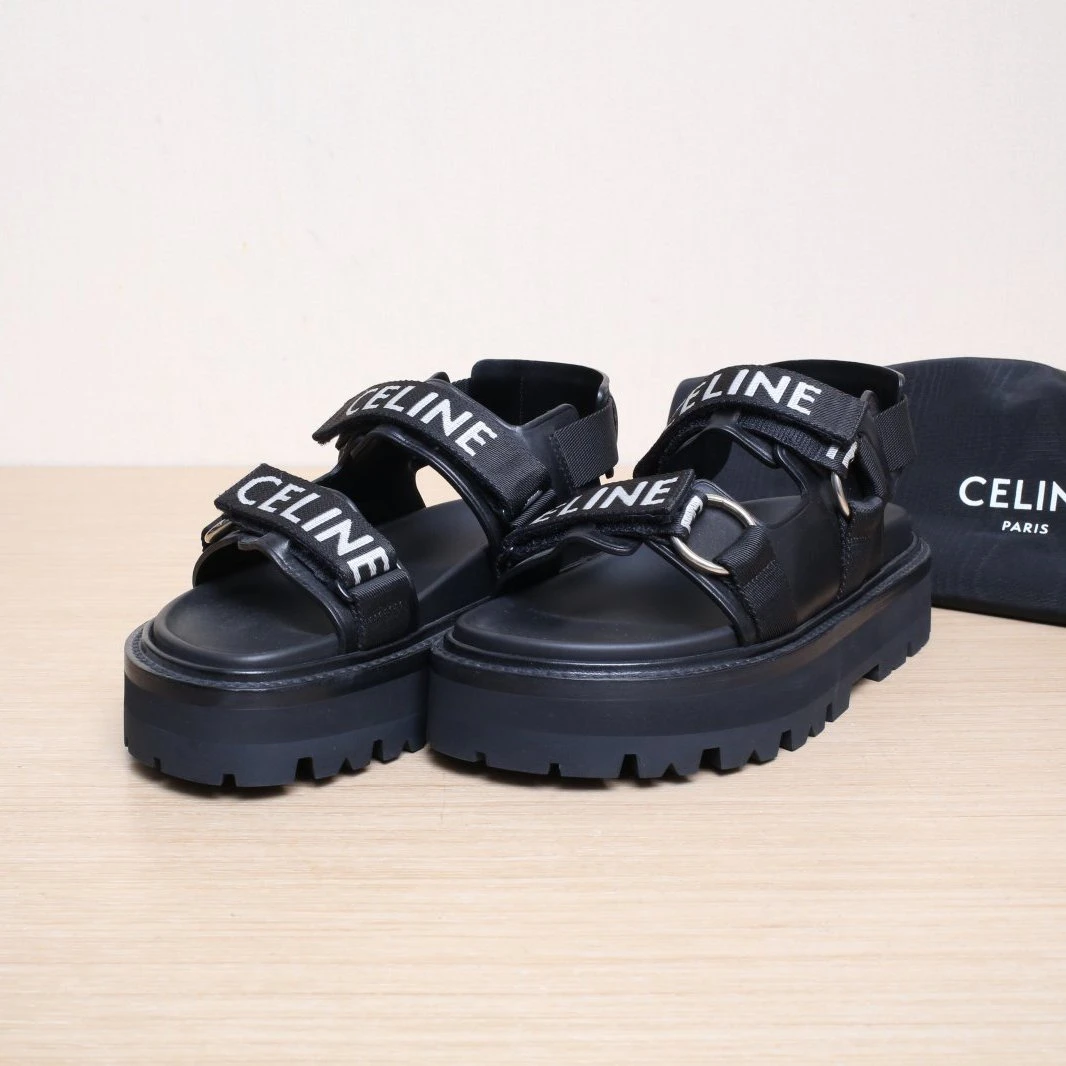 99新 Celine/思琳 凉鞋37码 底厚4.5cm P215155127