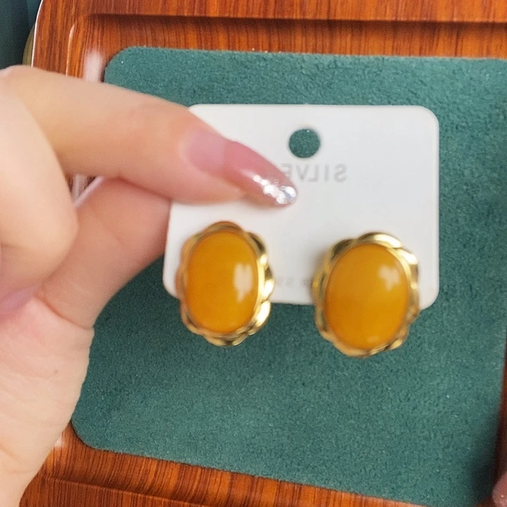 蜜蜡银S925镶嵌耳饰耳钉