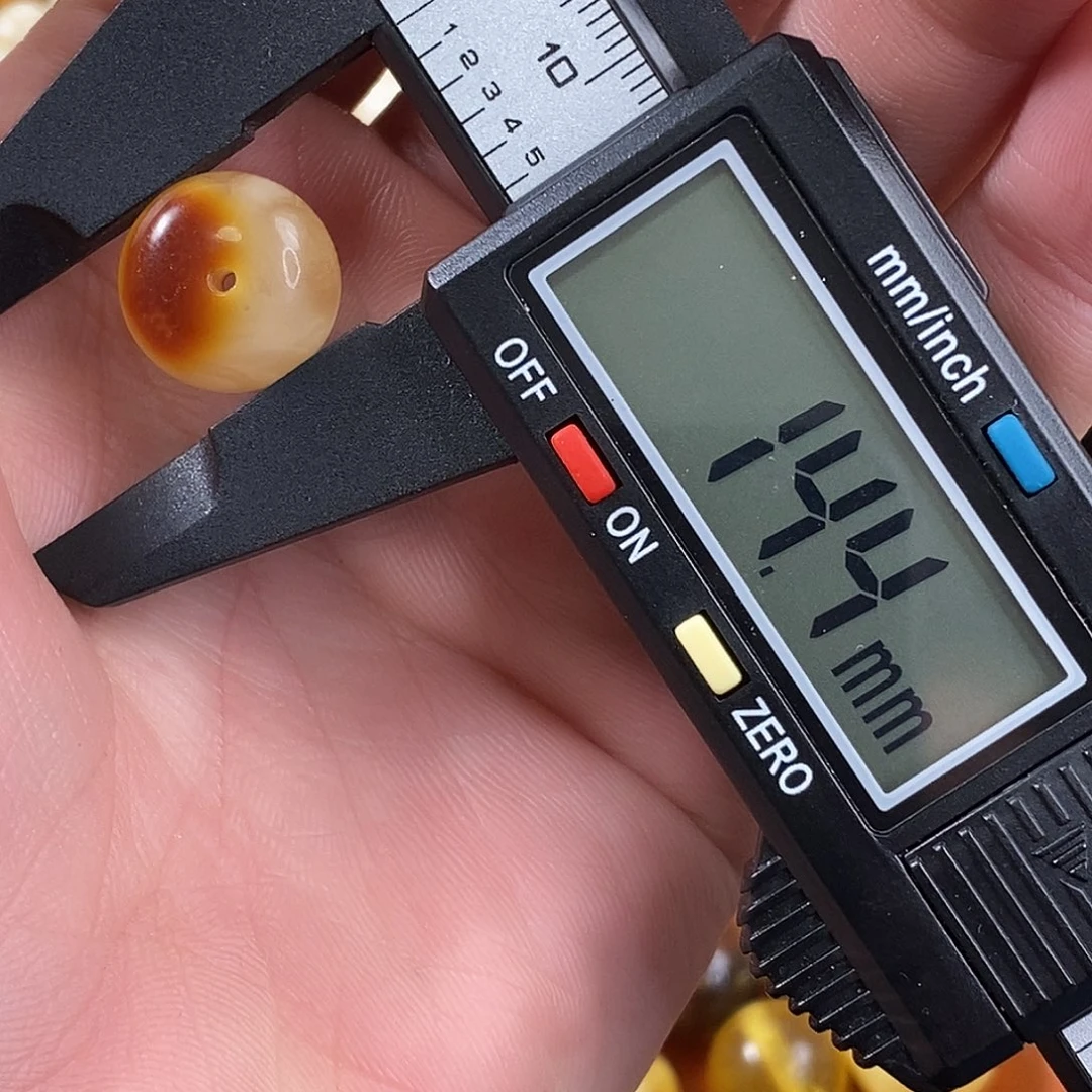 琥珀裸石未镶嵌微瑕