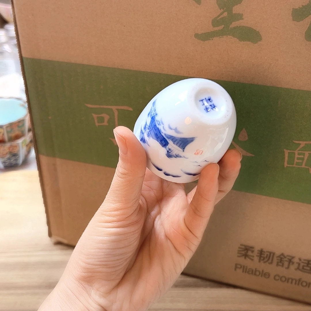 1558588789898999999899