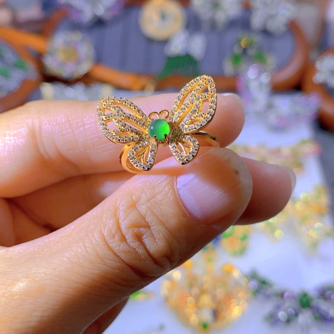 颈饰银S925镶嵌翡翠