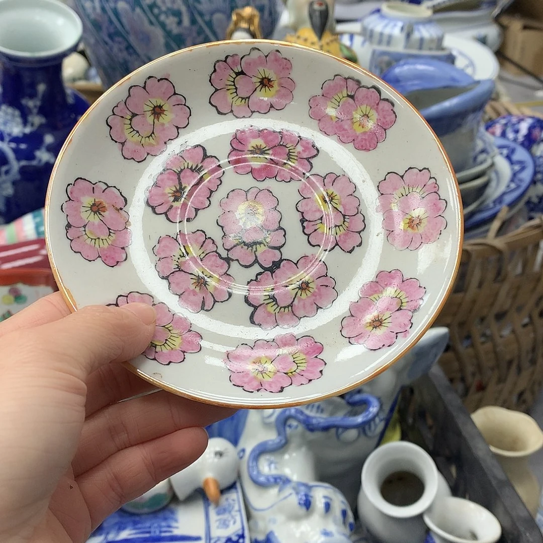 碟126855671254385467555