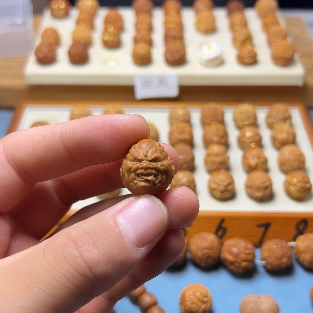 吊坠猴头核桃子和恶僧单颗雕刻