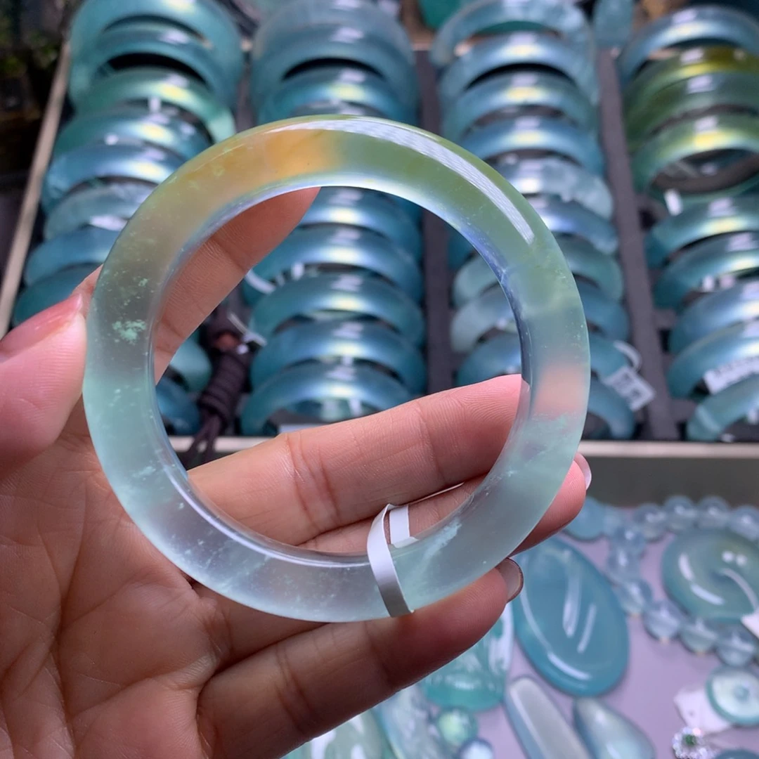 未镶嵌蛇纹石玉手镯55