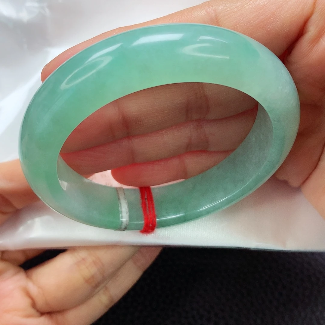 未镶嵌手镯翡翠54.6 冰绿