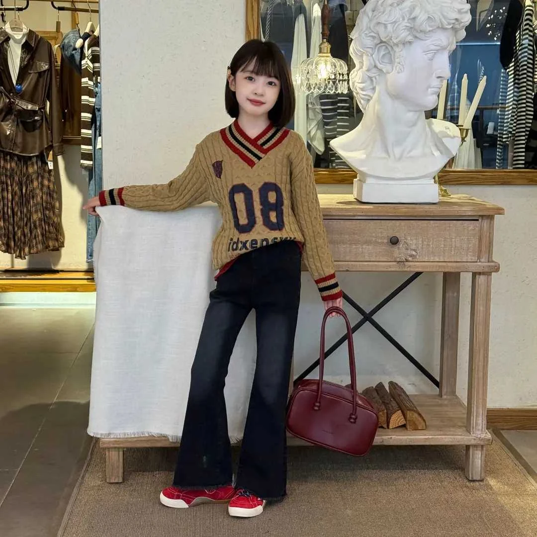 美式女童复古v领毛衣套头学院2025秋冬设计麻花针织衫弹力牛仔裤