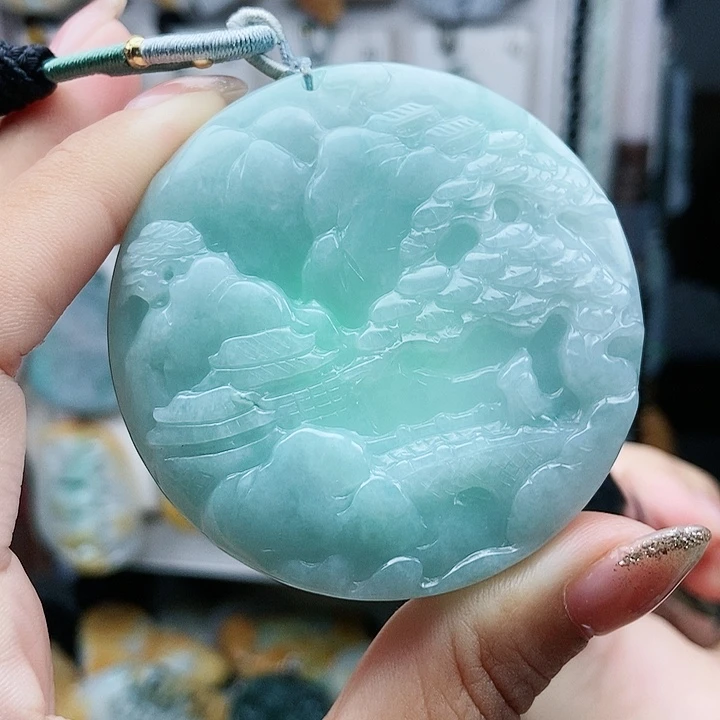 翡翠未镶嵌颈饰翡翠