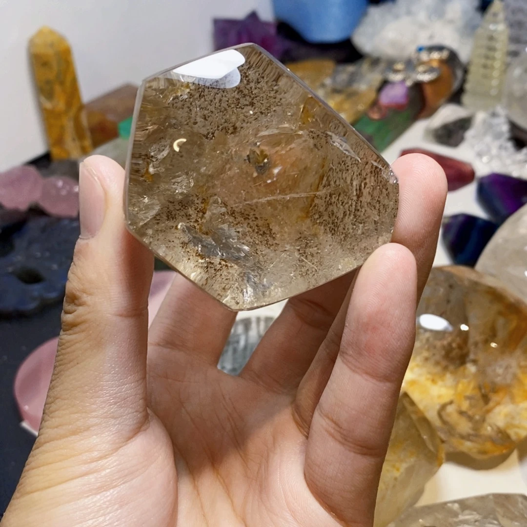 未镶嵌水晶珠宝半成品