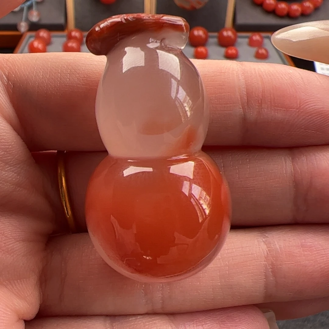 南红玛瑙未镶嵌葫芦