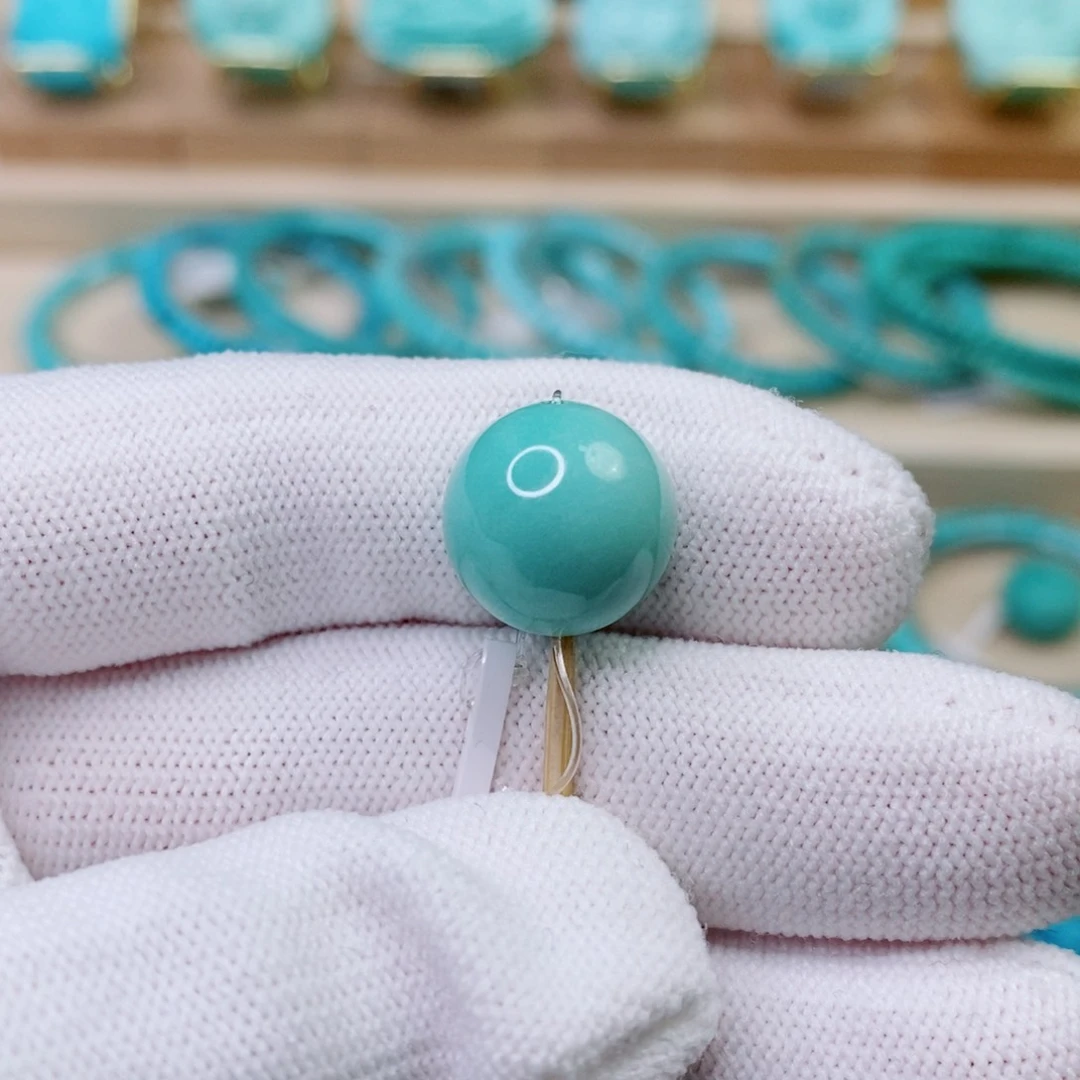 未镶嵌绿松石珠宝奇石