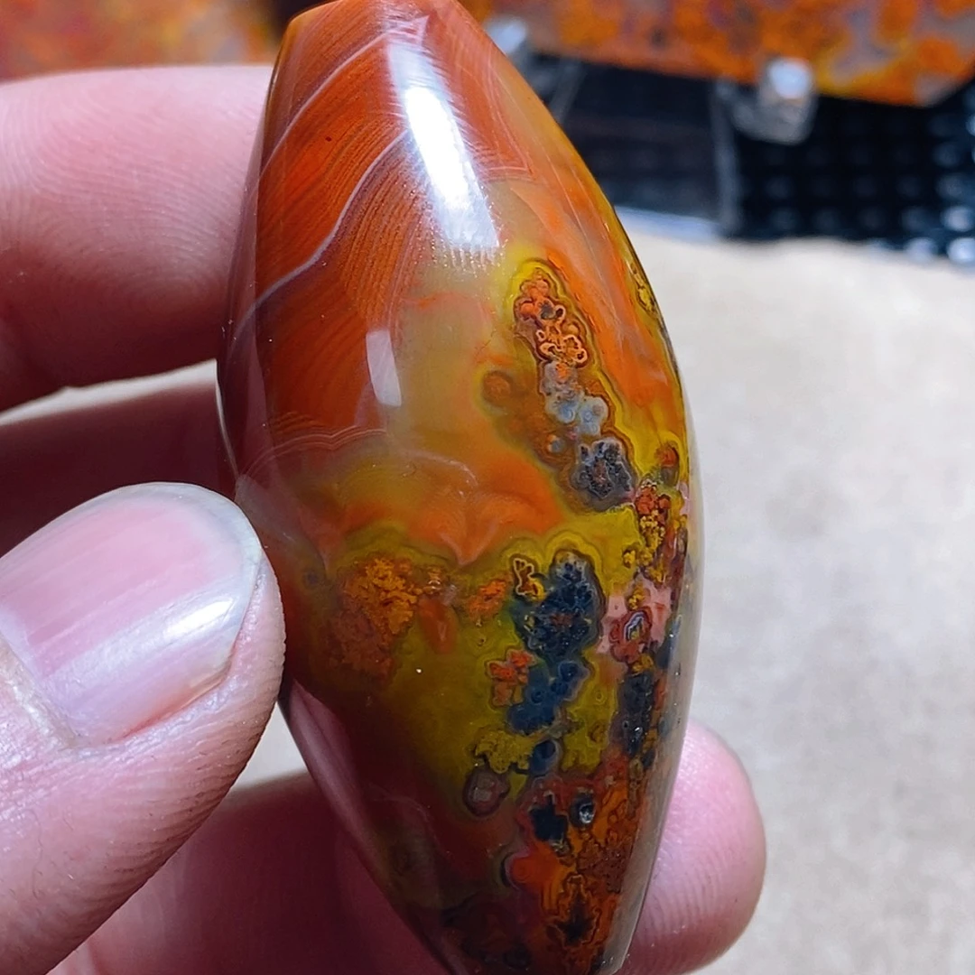 玛瑙/玉髓颈饰未镶嵌浩*