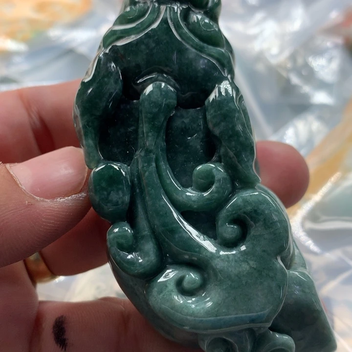 翡翠未镶嵌颈饰保真天然a货翡翠