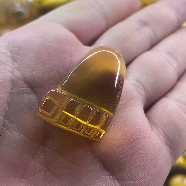 琥珀未镶嵌珠宝奇石脚丫子