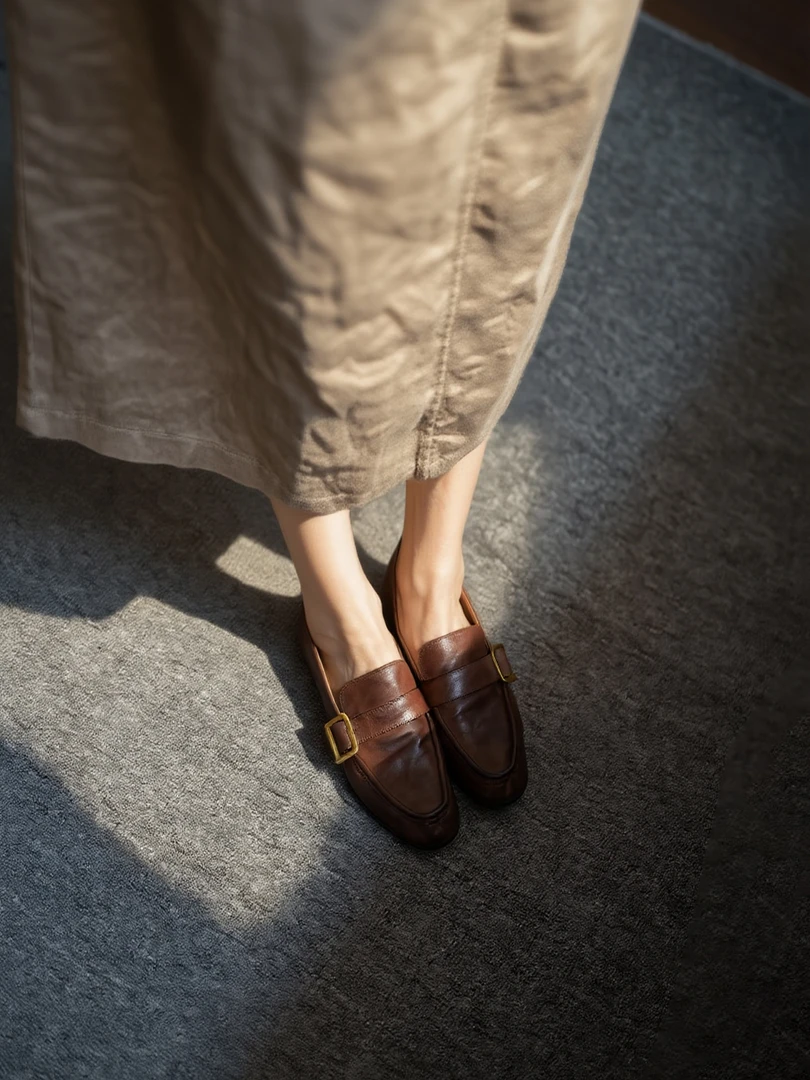 老钱风乐福鞋女款2025新款爆款洋气上班一脚蹬百搭平底气质单鞋