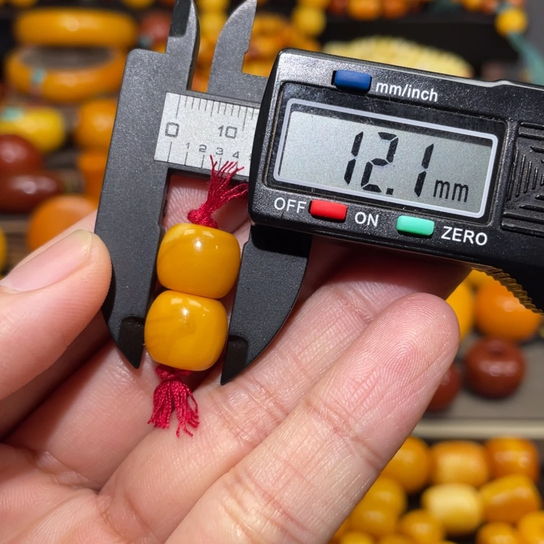 【闪购商品】未镶嵌蜜蜡裸石直径12