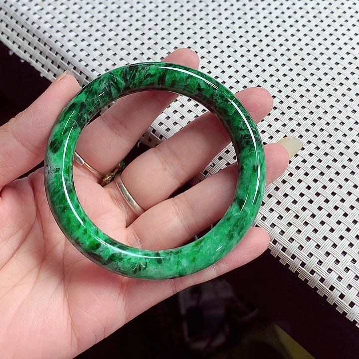 未镶嵌手镯翡翠翡翠