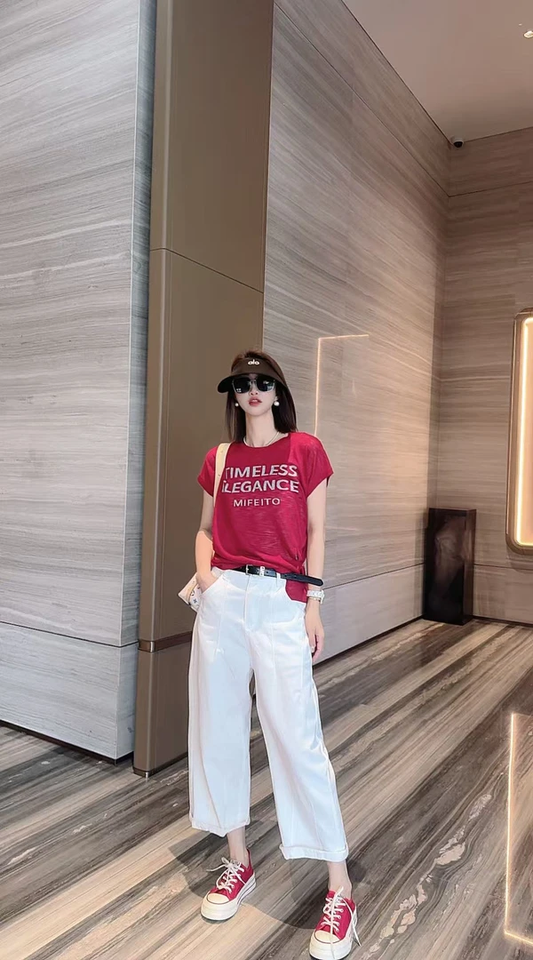 熙薇【字母跳动】2025春夏新款时尚百搭休闲设计师上衣毛衣H2342