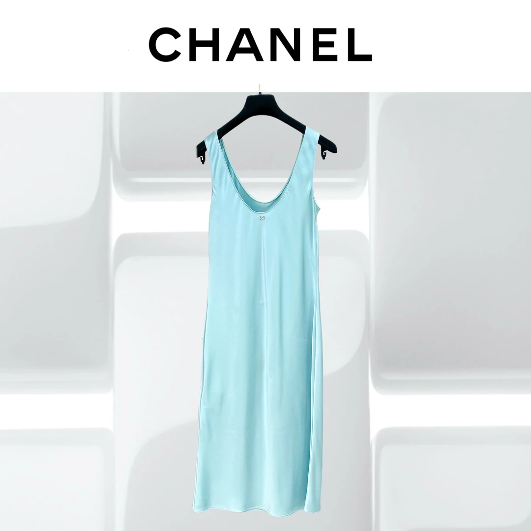 99新 Chanel/香奈儿 38码 蓝色 缎面 吊带 连衣裙