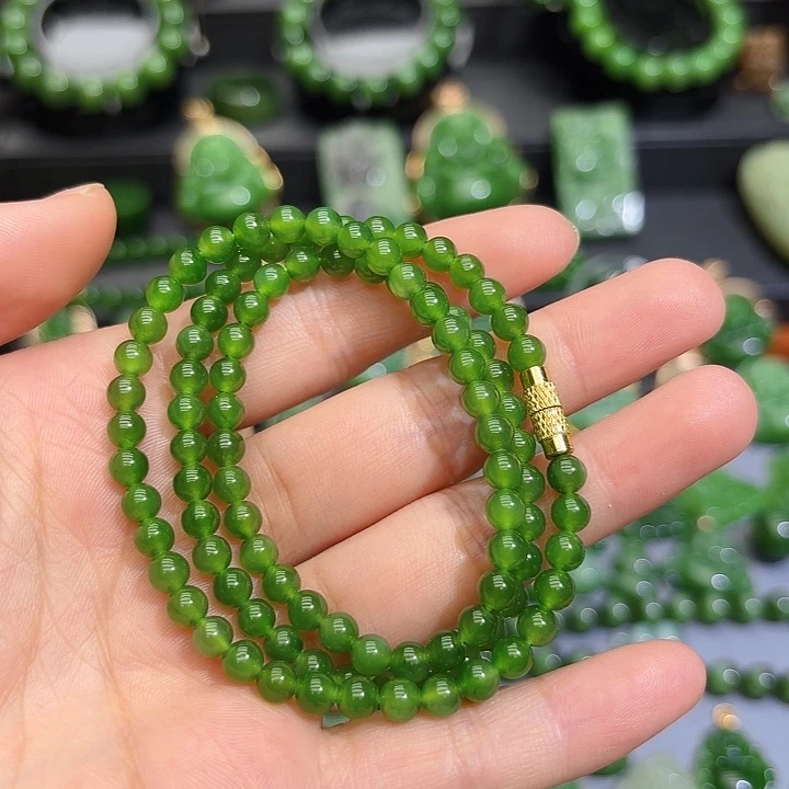 项链未镶嵌和田玉（碧玉）