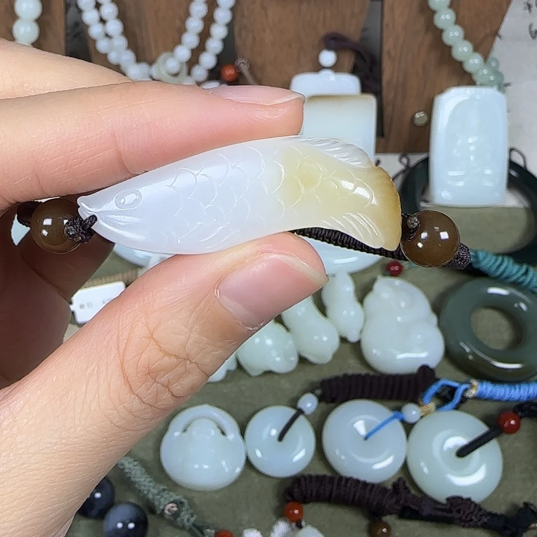 和田玉未镶嵌手链