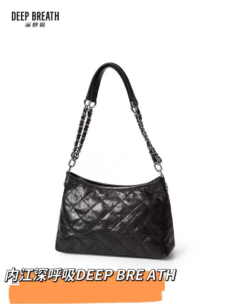 新款女包单肩斜跨菱格链条牛皮托特包单肩斜跨手提包AB10281