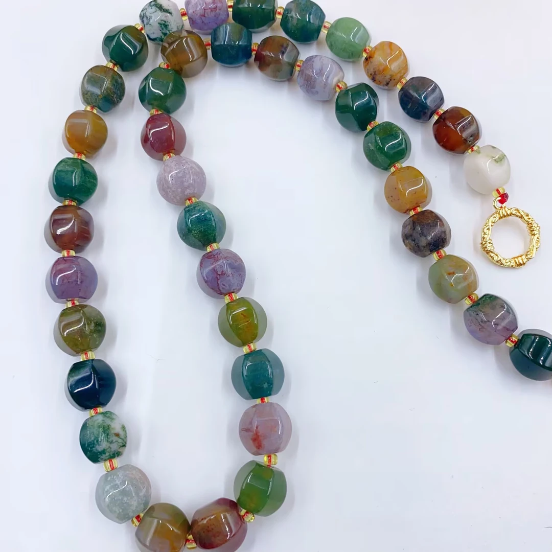 2892   高配混色珠珠项链多样性发货