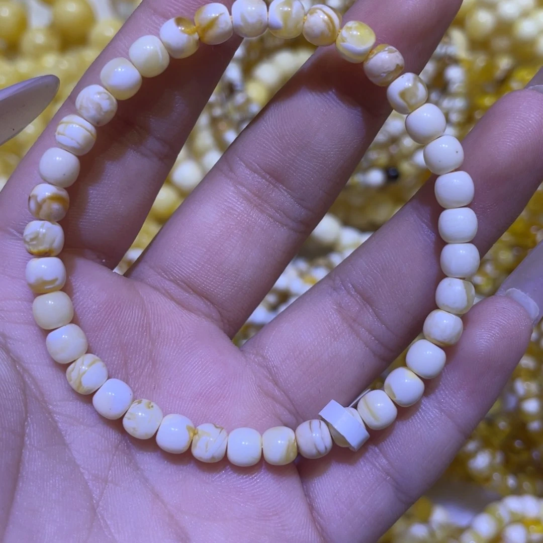 蜜蜡未镶嵌珠宝奇石5.5m