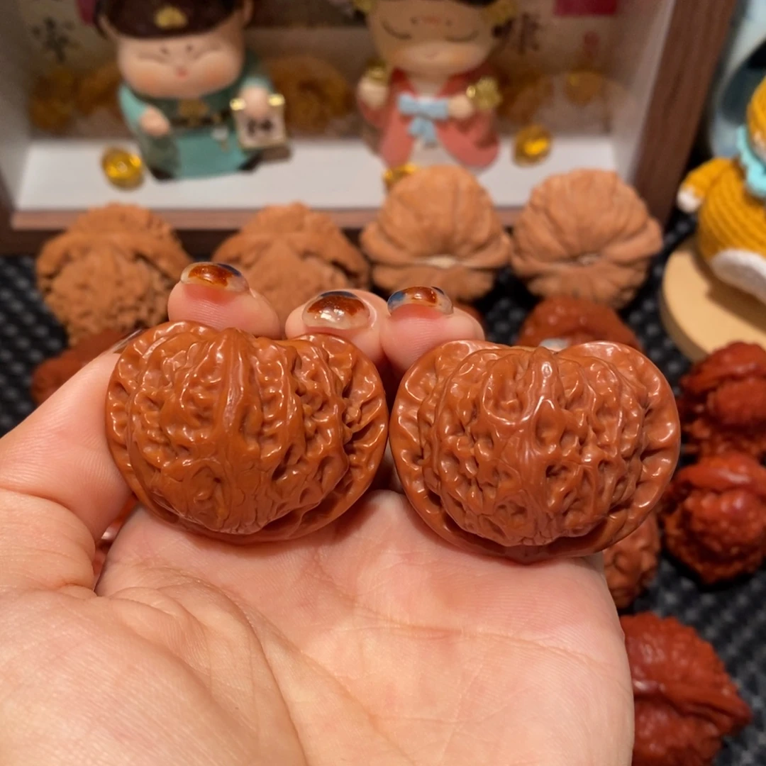 文玩核桃吊坠38.6宫灯，0563