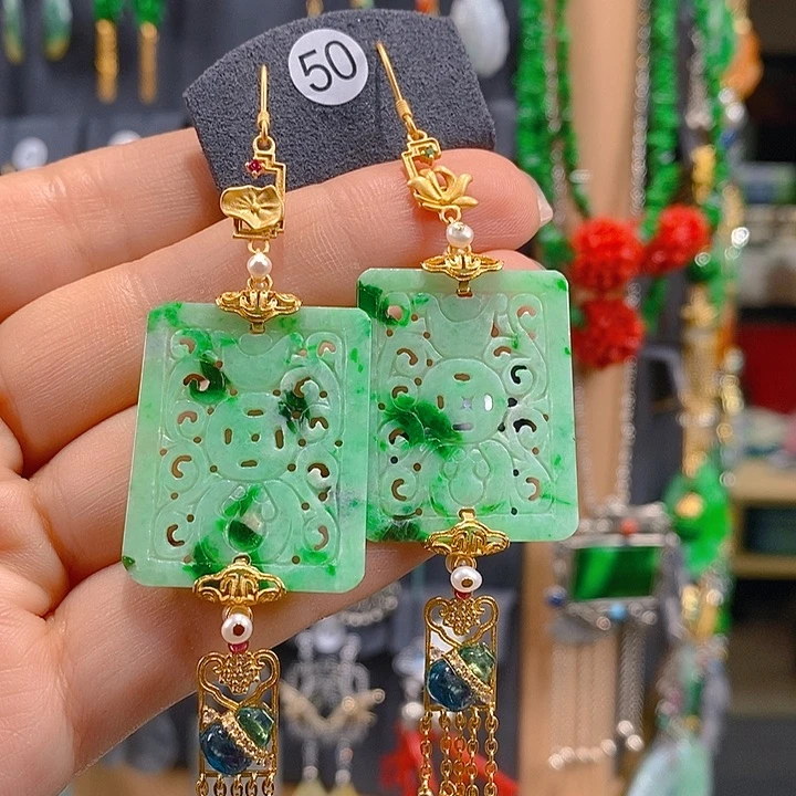 翡翠未镶嵌耳饰翡翠