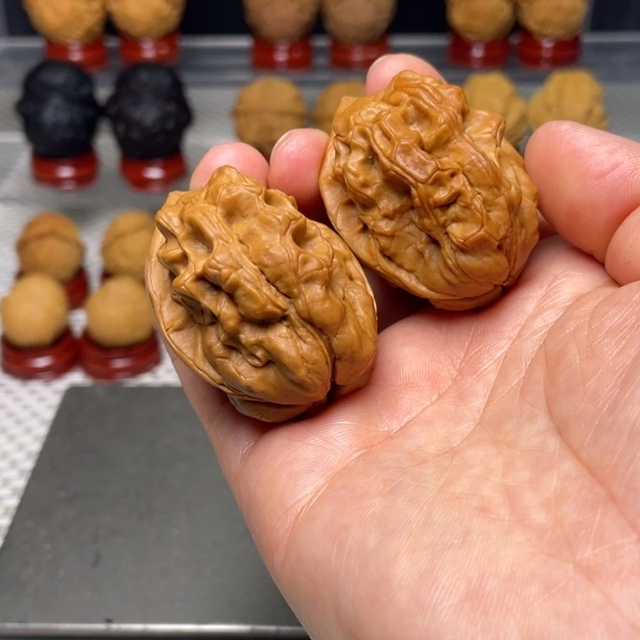 文玩核桃把件特*谱9毒瘤