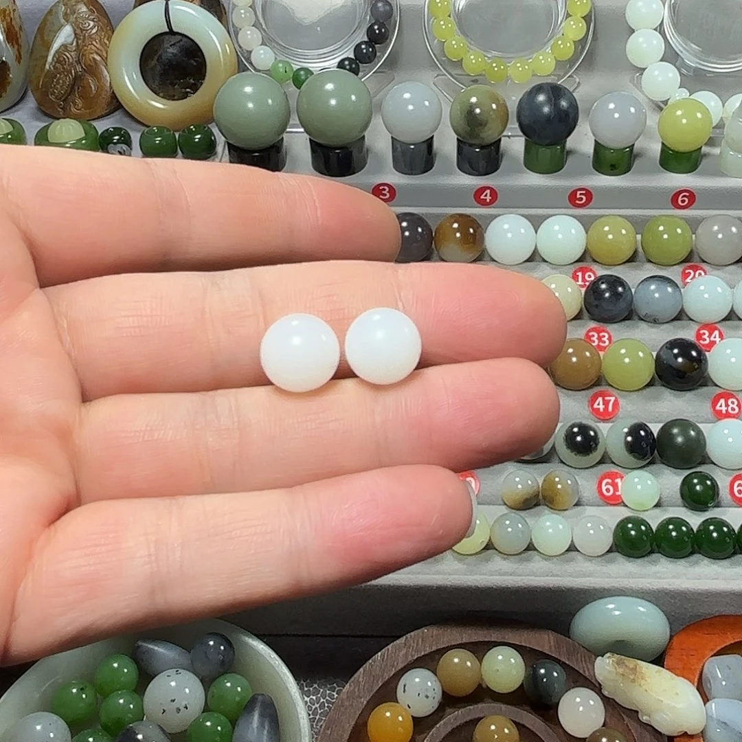 未镶嵌和田玉挂件快***6珠子