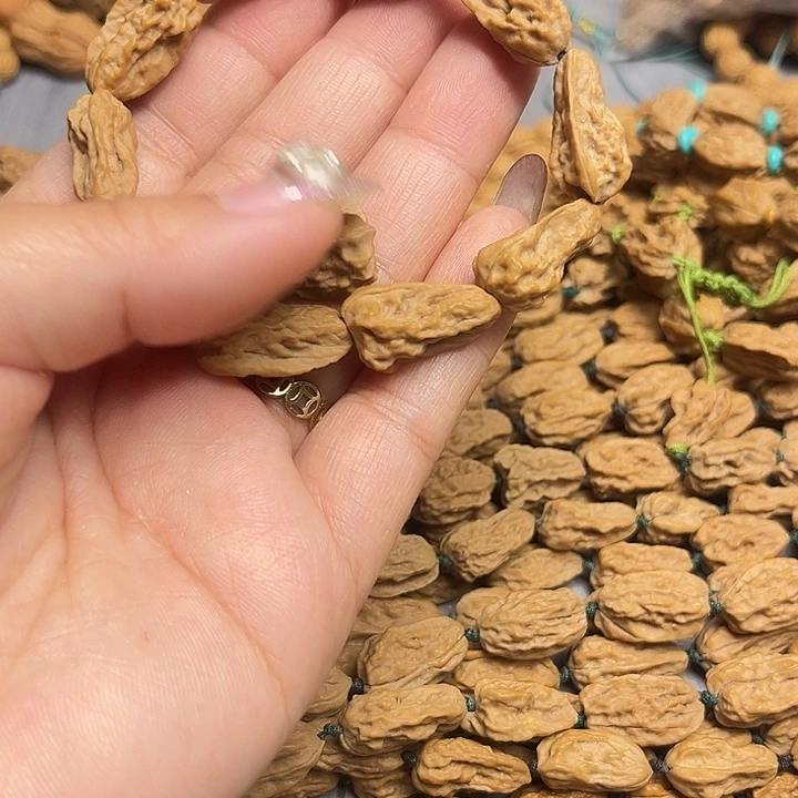 开***哥桃核吊坠蛤蟆小籽