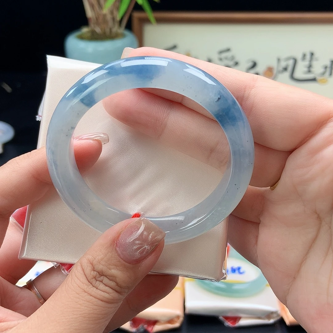 未镶嵌手镯翡翠70号