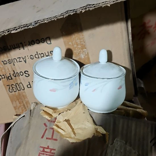 摆件陶瓷盘子碗啥都有