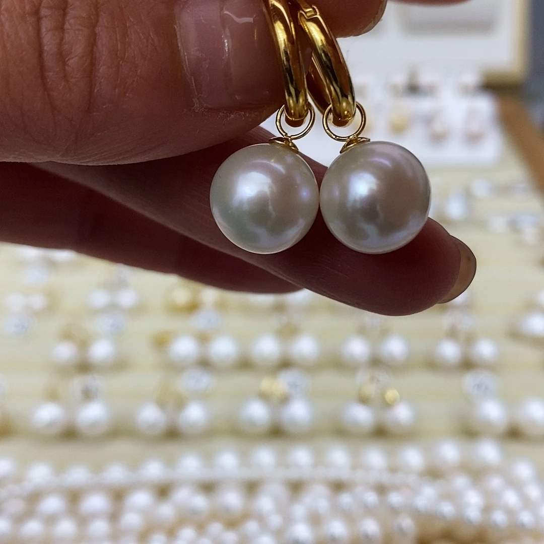 淡水珍珠耳饰18K金镶嵌