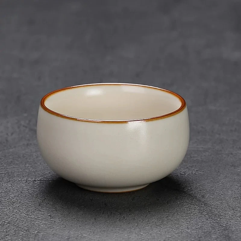 新01126汝窑米白色罗汉杯