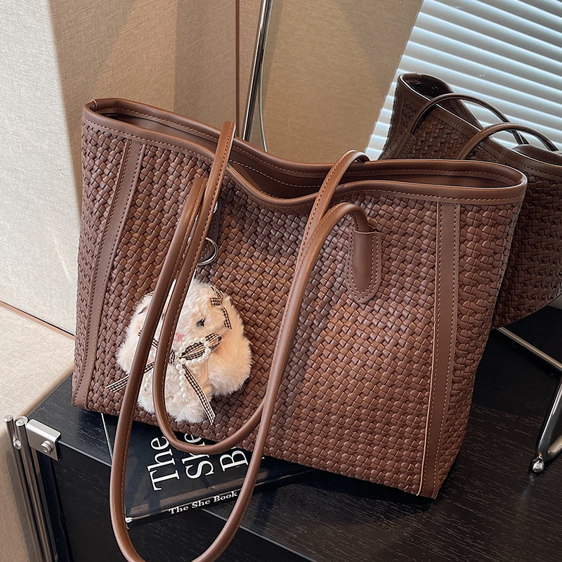 编织大容量包包女式2025秋冬新款美拉德复古托特包学生通勤单肩包