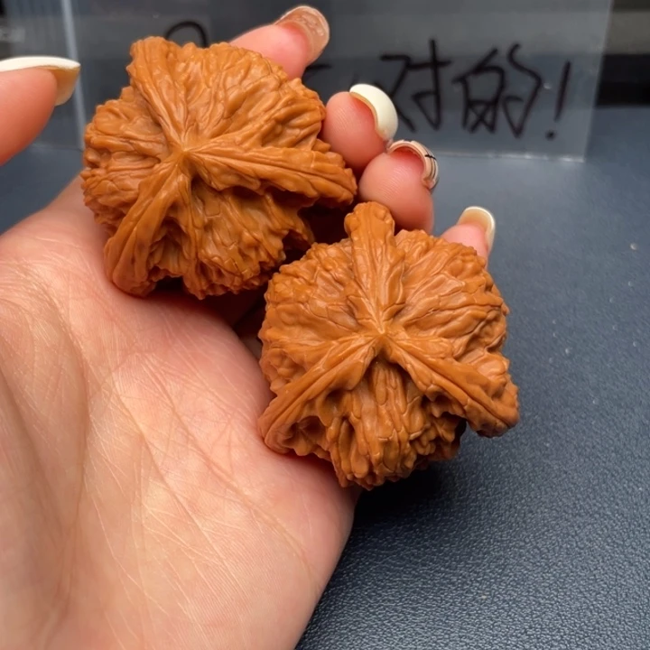 退***家吊坠文玩核桃白狮子