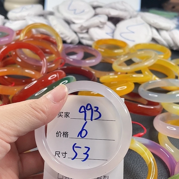 玛瑙/玉髓未镶嵌手镯