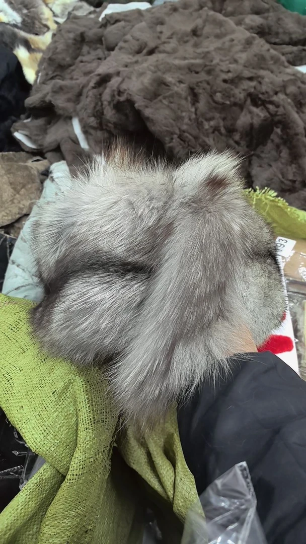 看好直播间公告文字能接受再下单，事妈们绕行，帽子