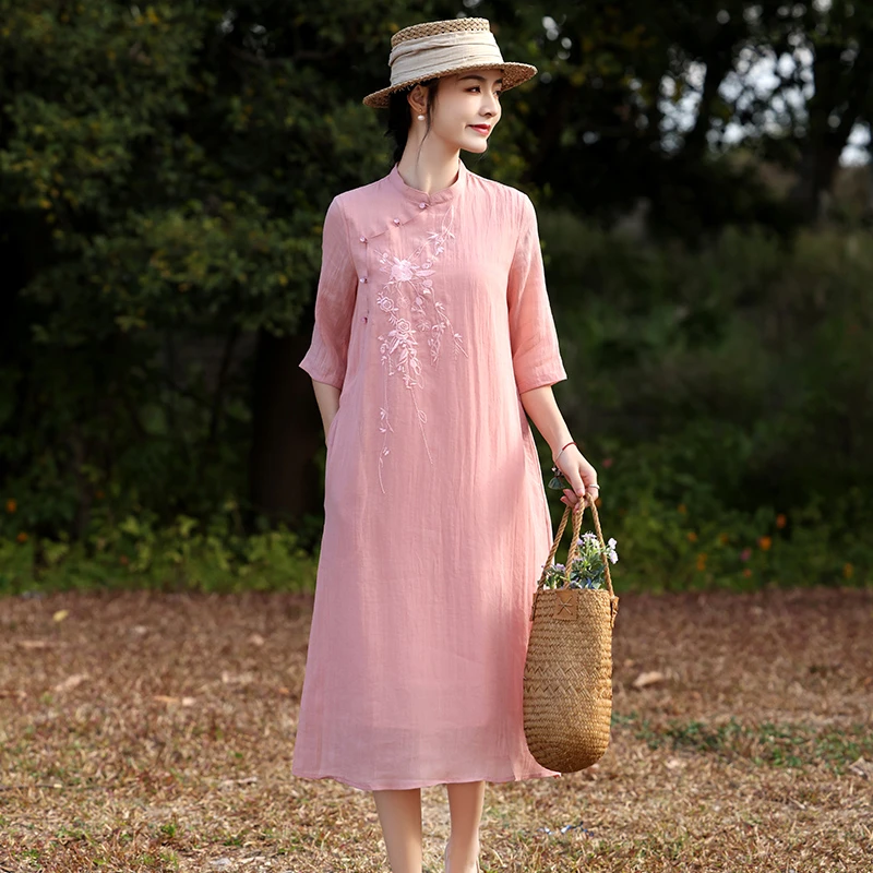 高端苎麻连衣裙女2025新款春夏国风刺绣新中式改良版旗袍棉麻裙子
