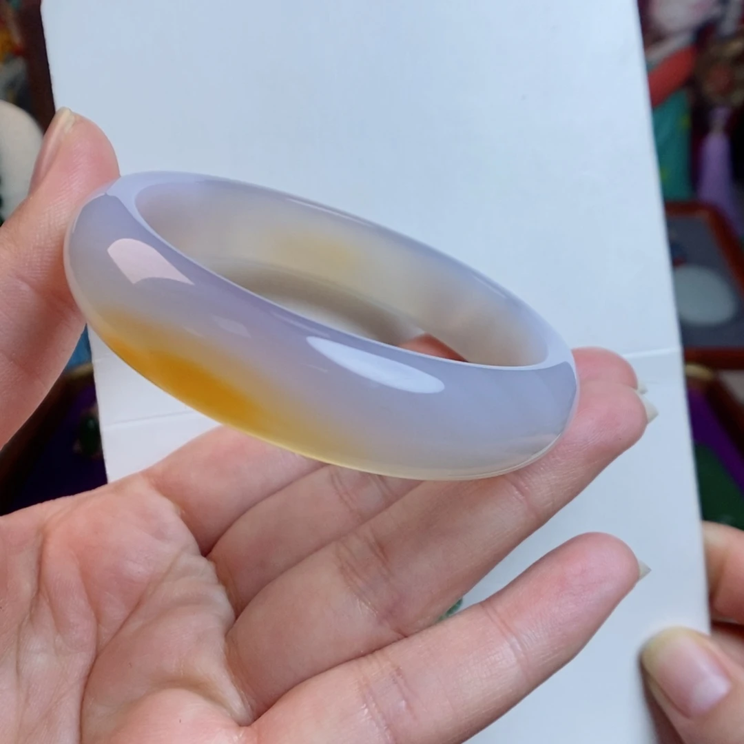 玛瑙/玉髓手镯未镶嵌58.3