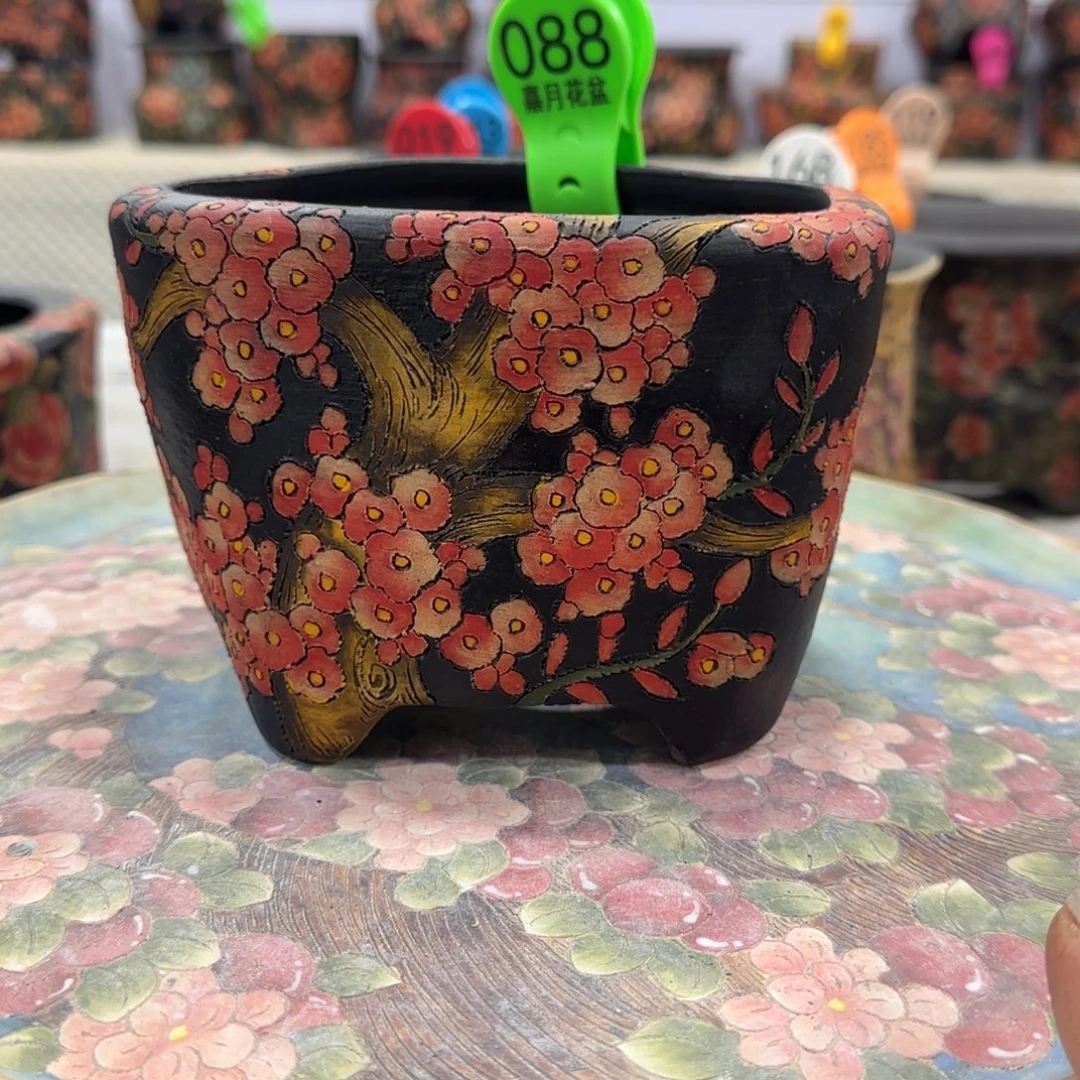 胡***等紫砂花盆精品多肉手绘花盆