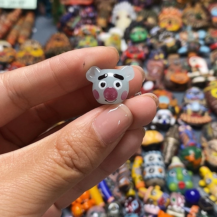 琉璃项链印度尼西亚小猪