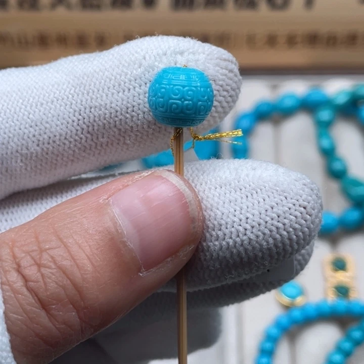 绿松石未镶嵌珠宝奇石9.8