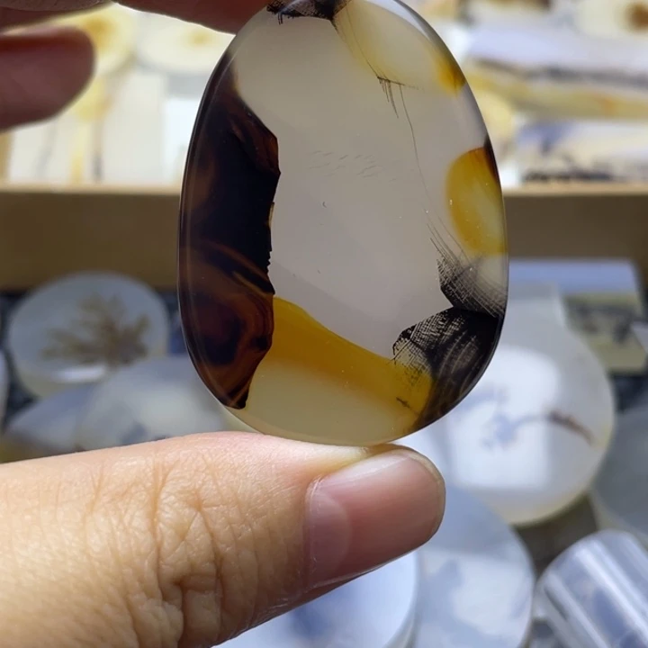 玛瑙/玉髓未镶嵌颈饰