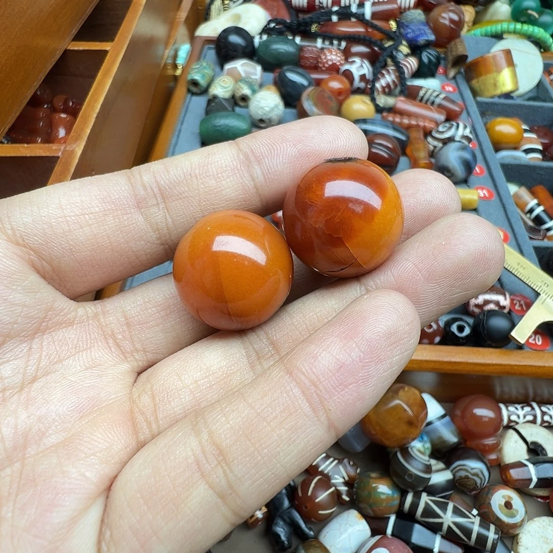 碧***川玛瑙/玉髓未镶嵌珠宝半成品