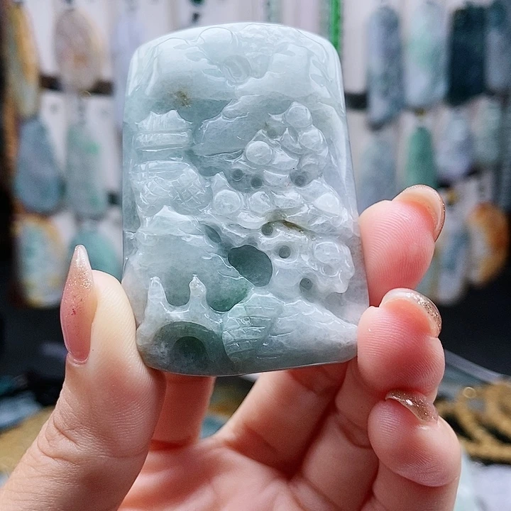 翡翠未镶嵌颈饰翡翠